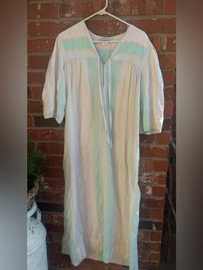 Vintage Tiffany & Co. Light Pastel Colors Loungewear Label